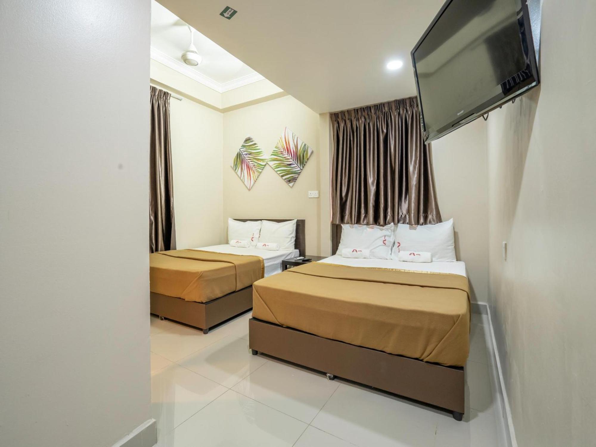 Age Hotel